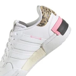 Dames Sportschoenen Adidas Originals Postmove SE -Buffalo Winkel adidas originals gz6785 8 footwear photography detail view 1 white 000