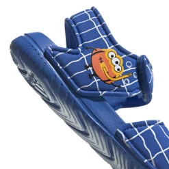 Claquettes Kind Adidas AltaSwim -Buffalo Winkel adidas ee9029 10 footwear photography detail view 3 white nw031524