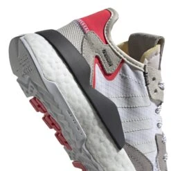 Kindertrainers Adidas Originals Nite Jogger -Buffalo Winkel adidas g28044 8 footwear photography detail view 1 white