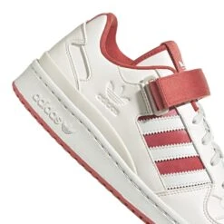 Trainers Adidas Originals Forum Low -Buffalo Winkel adidas gw2043 8 footwear photography detail view 1 white