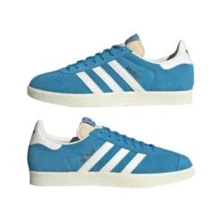 Trainers Adidas Originals Gazelle -Buffalo Winkel adidas gy7337 10 footwear photography mirrored pair view white
