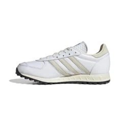 Trainers Adidas Originals Traxion Vintage -Buffalo Winkel adidas h05386 5 footwear photography side medial center view white
