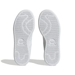 Kindertrainers Adidas Originals Stan Smith -Buffalo Winkel adidas hq1855 4 footwear photography bottom view white