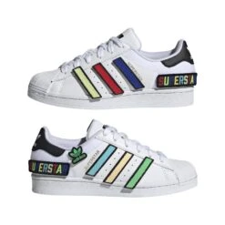 Kindertrainers Adidas Originals Superstar -Buffalo Winkel adidas q47342 11 footwear photography mirrored pair view white