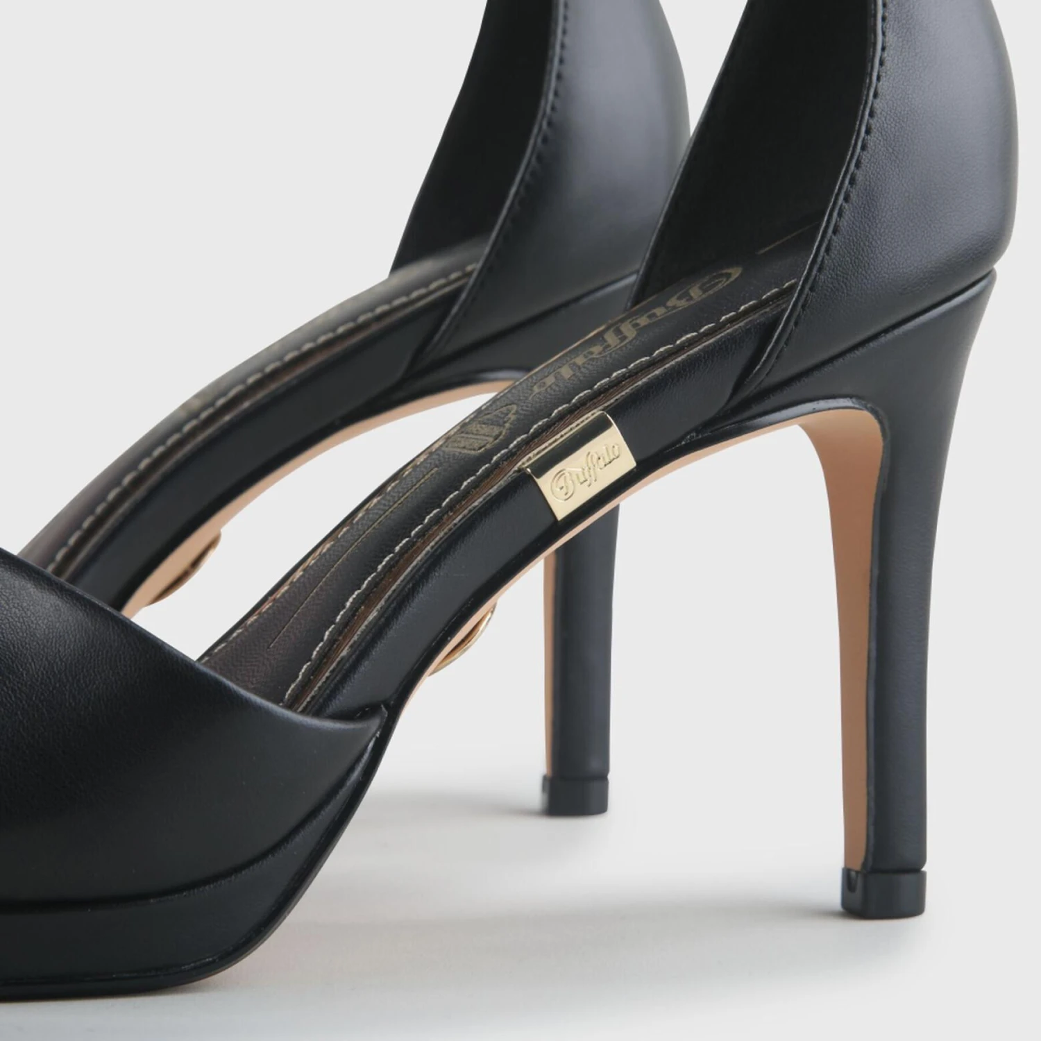 Vrouwensandalen Van Veganistisch Nappa Buffalo Ronja 7 Vrouwensandalen Van Veganistisch Nappa Buffalo Ronja - Image 7