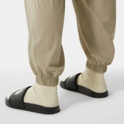 Dames Slippers The North Face Base Camp Slides III -Buffalo Winkel nf0a4t2s ky41 8